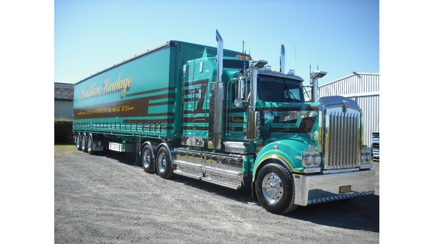 Coastline Haulage Pty Ltd Hero Image