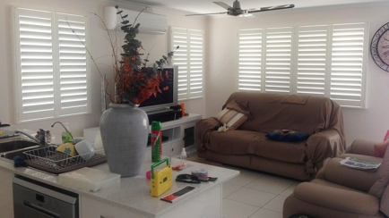 Affordable Screens & Blinds Hero Image