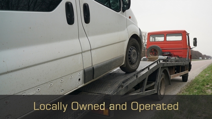 Squires Towing Service Hero Image