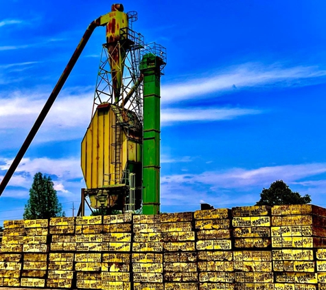 Sell Lumber Co - Redding, CA. Used crane mats