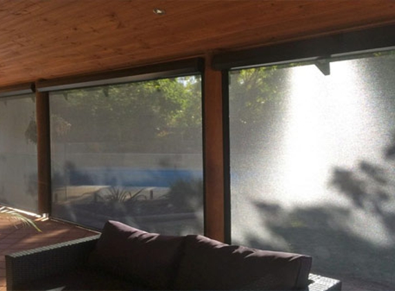 Perth Vinyl Welding - Morley, WA. Blind Your World With Quality