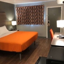 Super 8 by Wyndham Sonora - Hotels