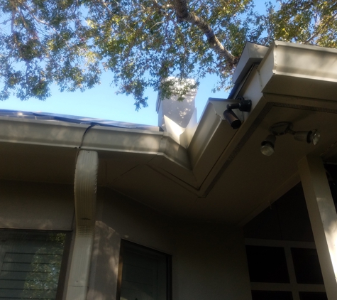 V R Seamless Gutters - San Antonio, TX