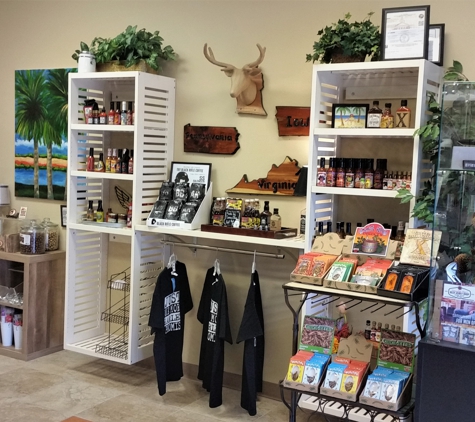 Camouflage Dave's Jerky Shop and More - Ormond Beach, FL. New shop-Hot sauces galore, t-shirts and more