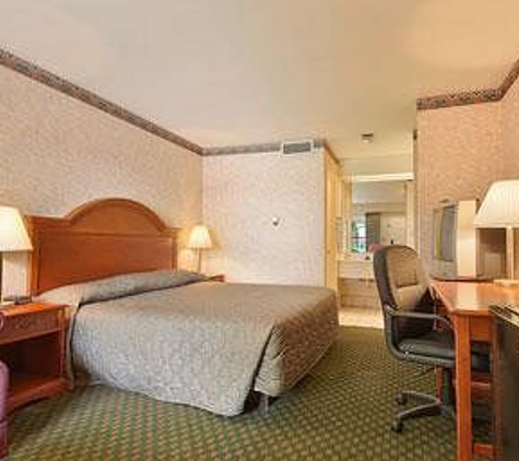 Days Inn by Wyndham Petersburg/South Fort Lee - South Prince George, VA