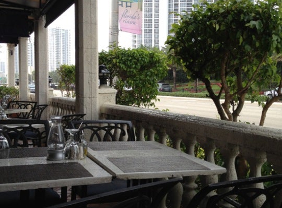 La Terrazza - Sunny Isles Beach, FL