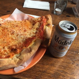 Danny's Pizzeria - Brooklyn, NY