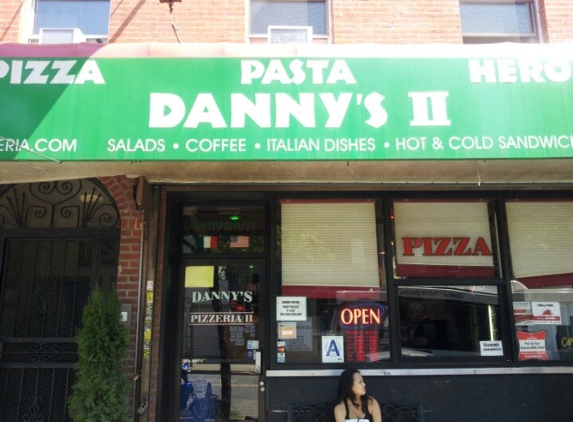 Danny's Pizzeria II - Brooklyn, NY