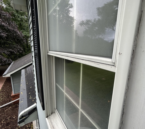 Visibly Clean - Window Cleaning - Brighton, MI