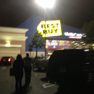 Best Buy - Los Angeles, CA