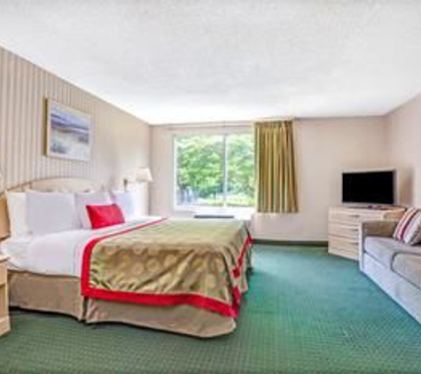 Ramada Inn Atlanta Airport Hotel - Forest Park, GA