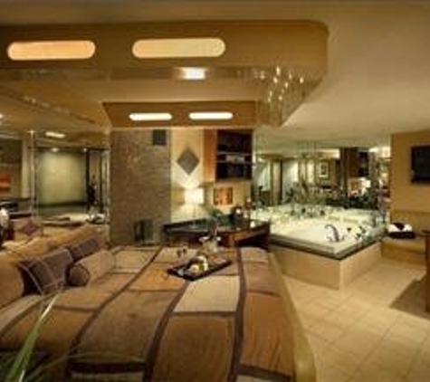 The Champagne Lodge & Luxury Suites - Willowbrook, IL