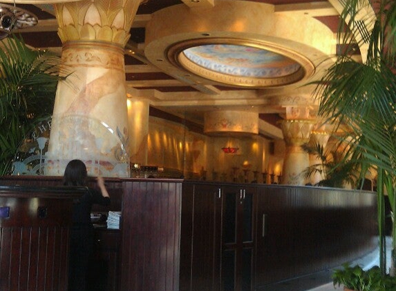 The Cheesecake Factory - Santa Clara, CA