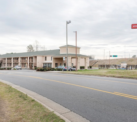 OYO Hotel Kannapolis - Kannapolis, NC