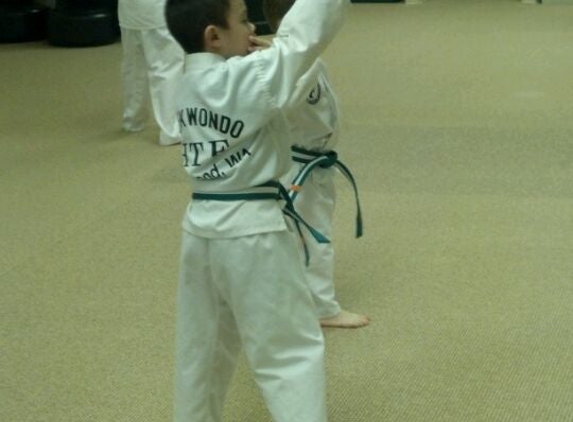 Master Pierce's Taekwondo - Lynnwood, WA