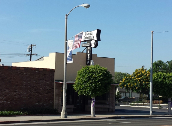 Mama Petrillo's - Temple City, CA. Outside