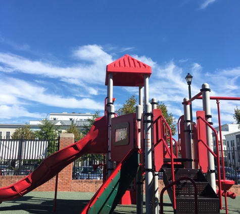 Charles Houston Recreation Center - Alexandria, VA