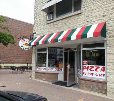 Sals Pizzeria - West Bend, WI