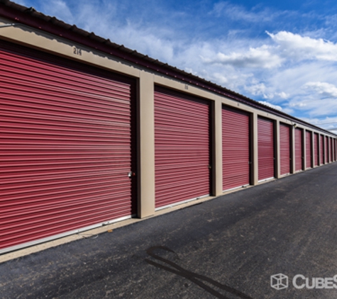 Storage Rentals of America - Westland, MI