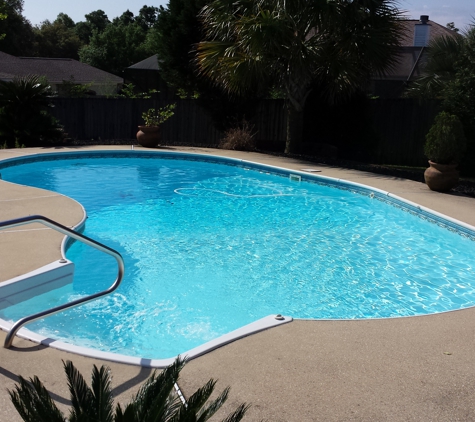 Clover Pool Care - Pensacola, FL