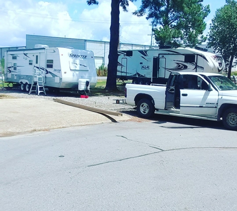 Rv-1 - Conway, AR. Rv Service and Repair (501)733-9600