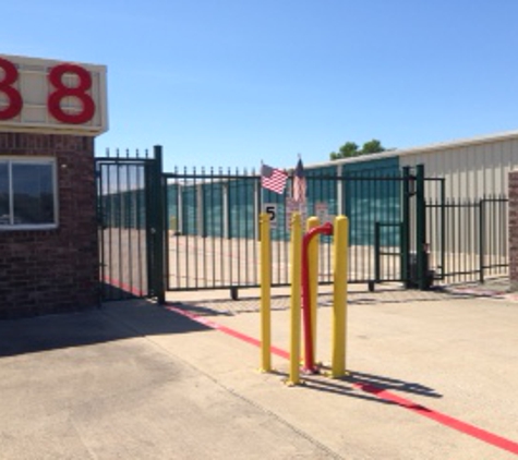 Action's Self Storage - Wylie, TX