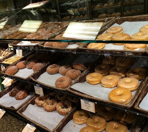 Wegmans Bakery - Fairfax, VA