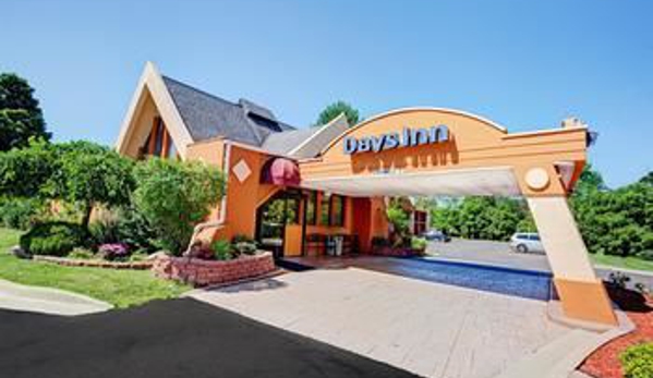 Days Inn by Wyndham Ann Arbor - Ann Arbor, MI