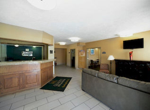 Quality Inn & Suites Springfield Southwest Near I-72 - Springfield, IL