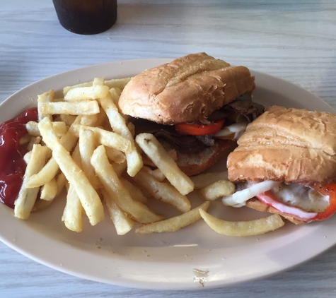 16th Avenue Diner - Gainesvile, FL