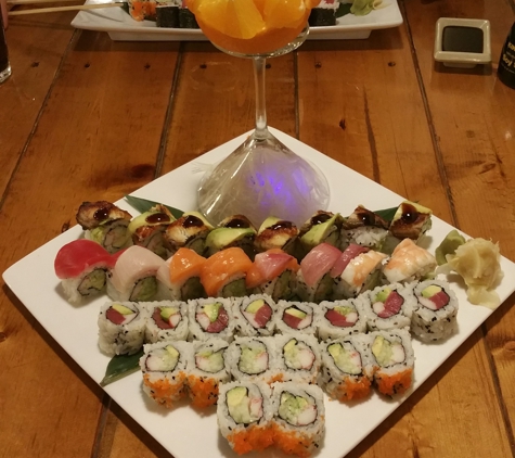 Mori Sushi - Saint Petersburg, FL. Beautiful sushi presentation!