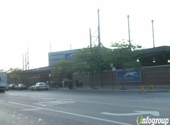 Greyhound Bus Lines - Chicago, IL