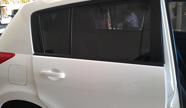 H & H window tint mobile service - Corona, CA