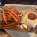 La Burger - Hamburgers & Hot Dogs