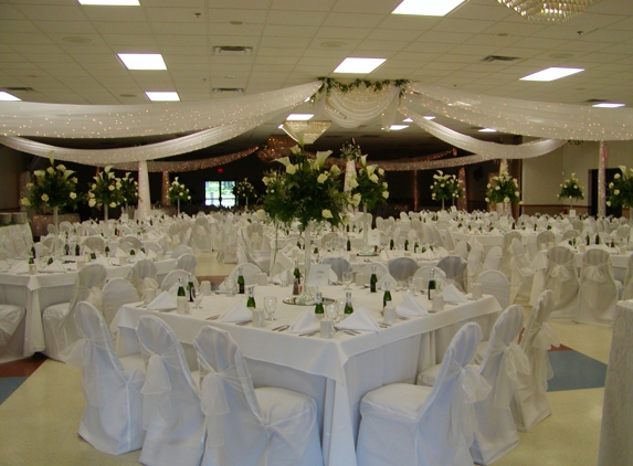 Ruthann's Elegant Decor - Sharon, PA