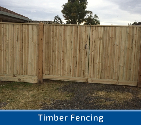 Blue Sovereign Fences & Gates. Timber Fencing