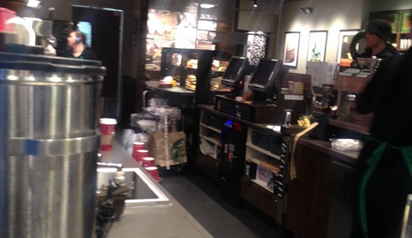 Starbucks Coffee - Newington, CT