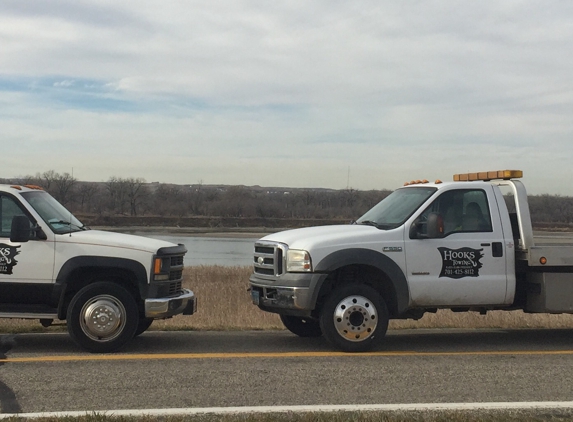 Hook's Towing and Recovery - Bismarck, ND