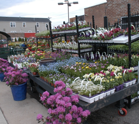 Christy Webber Farm & Garden Center - Chicago, IL