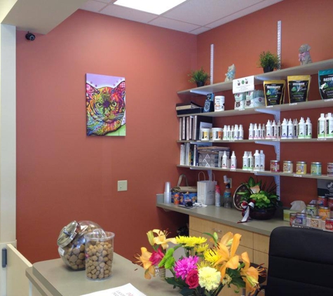 CarePlus Veterinary Clinic - Ocoee, FL