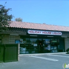 Holiday House Liquors