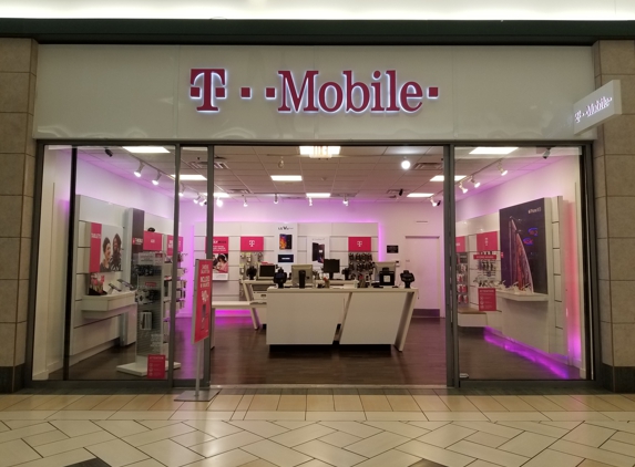 T-Mobile - Lawton, OK