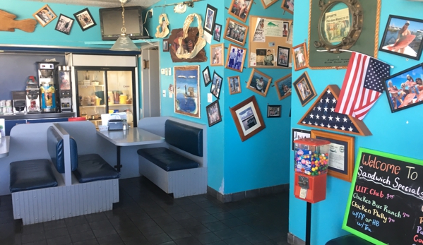 Blue Top Waffle Shoppe - Panama City, FL