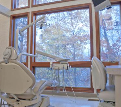 Aerni Dental: William M. Aerni, DDS - Strongsville, OH