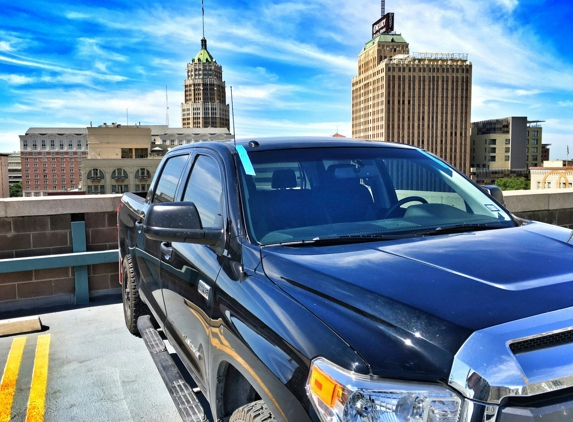 Auto Glass On Wheels - San Antonio, TX