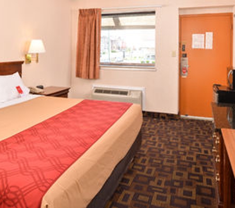 Econo Lodge - Bellmawr, NJ