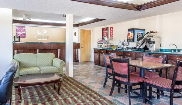 Econo Lodge - Byron, GA