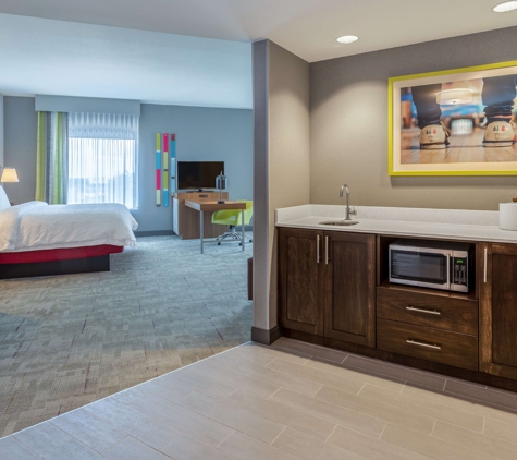 Hampton Inn & Suites Burlington - Burlington, IA