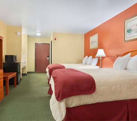 Days Inn - Lumberton, TX