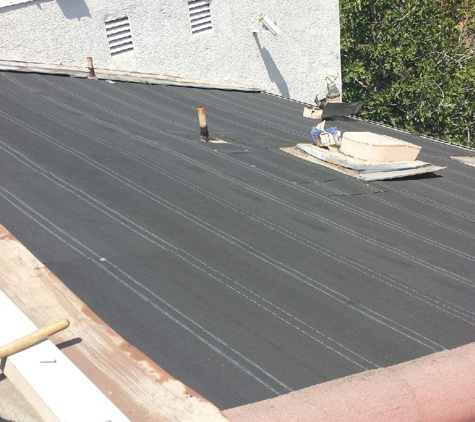 Roof Repair Specialist - Pasadena, CA